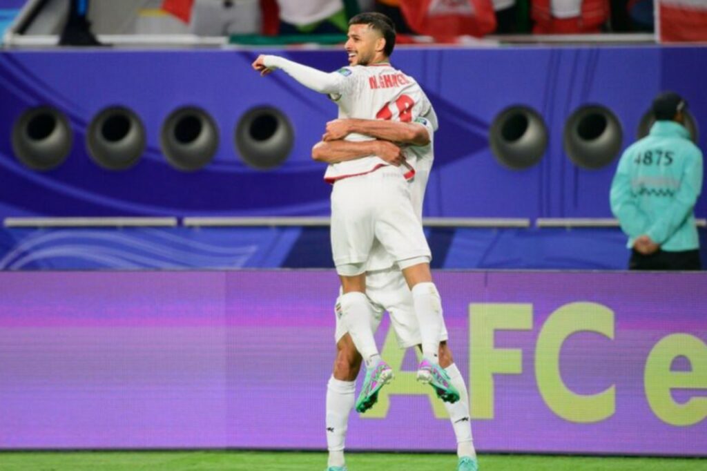 M. Ghayedi ăn mừng bàn thắng mở tỉ số của Iran, Hồng Kông 0-1 Iran