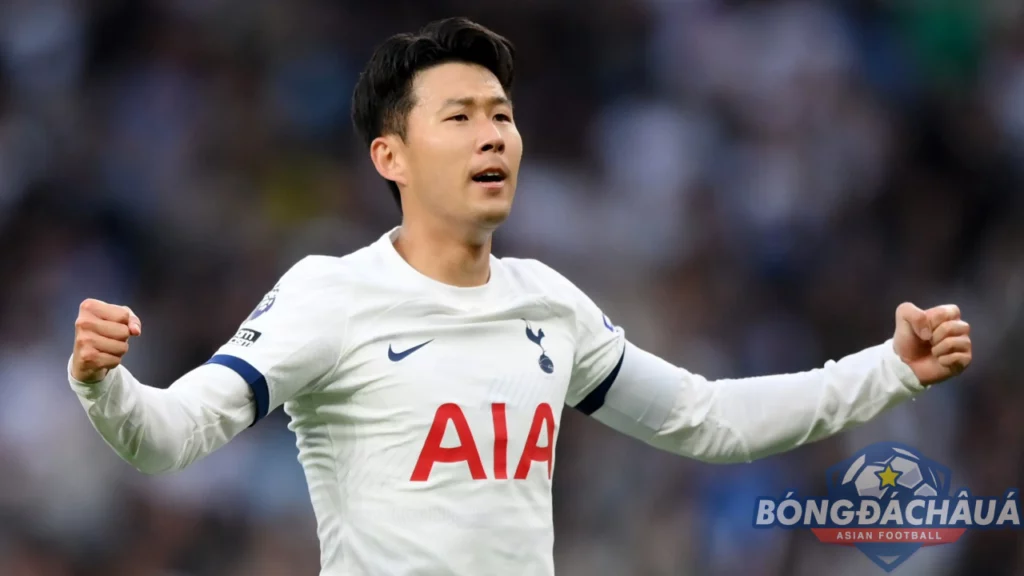 Son Heung Min trong màu áo Tottenham Hotspurs
