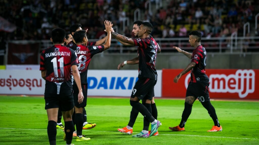 Bangkok United có chiến thắng đậm 6-0 ở vòng 22 Thai League 2023/24