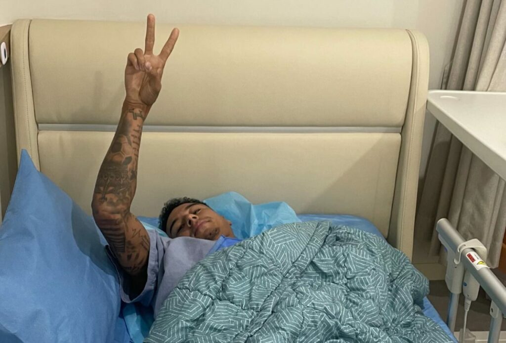 Chấn thương nghiêm trọng khiến Lingard phải phẫu thuật.