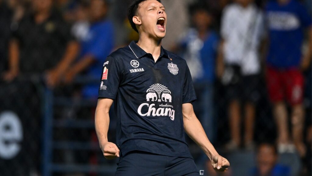 Supachai Chaided đã có 14 bàn thắng sau vồng 22 Thai League 2023/24