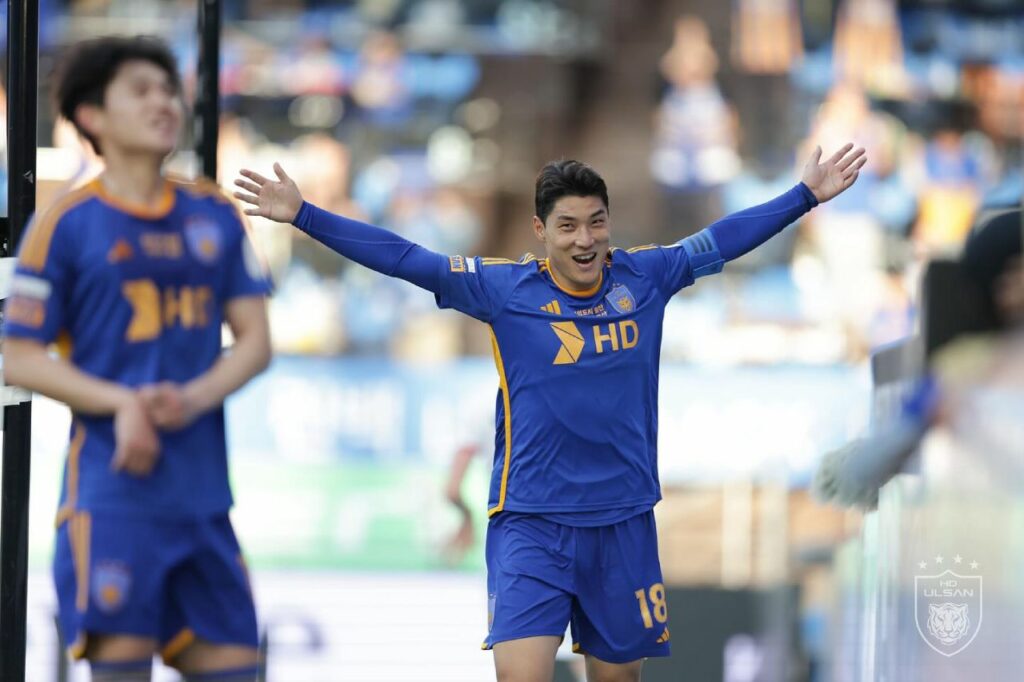 Ulsan HD có màn chạy đà hoàn hảo trước vòng bán kết AFC Champions League