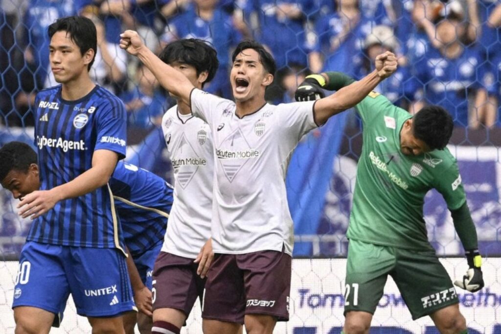 Vissel Kobe có chiến thắng cảm xúc trước Machida Zelvia trên sân khách