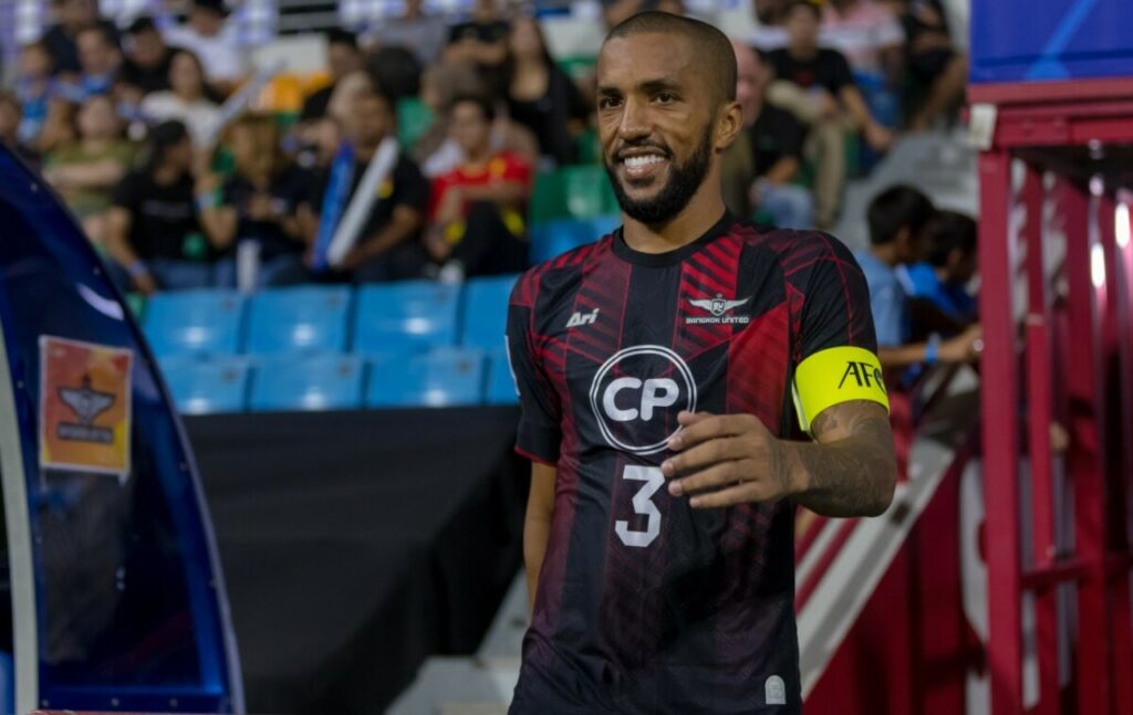 Everton là chốt chặn đáng tin cậy của hàng thủ Bangkok United.