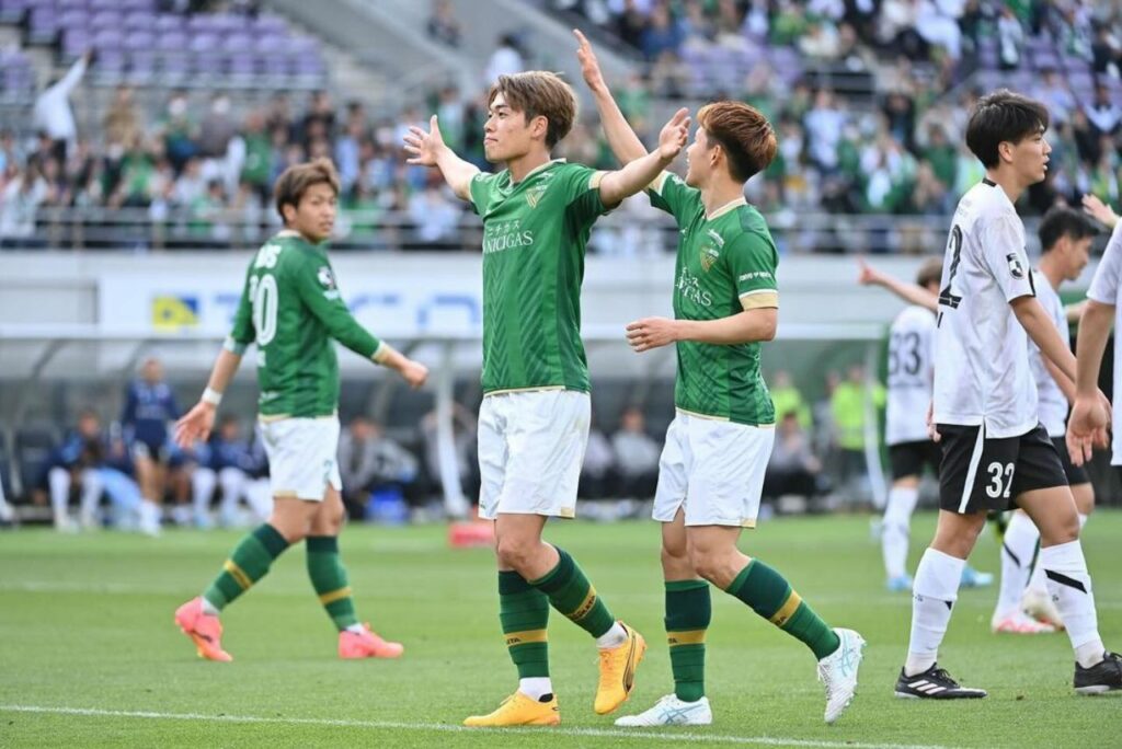 Những đóng góp của Itsuki Someno, 1 tỏng 5 Cầu Thủ Cho Mượn J-league, cho Tokyo Verdy không dừng lại ở bàn thắng.