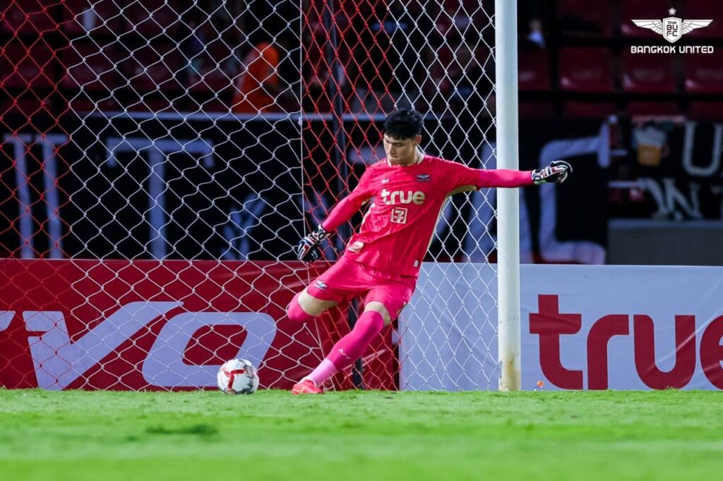 Patiwat Khammai - thủ thành tài năng của Bangkok United.
