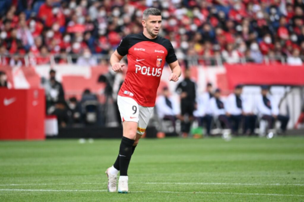 Chấn thương khiến Bryan Linssen không thể đóng góp cho Urawa Reds.