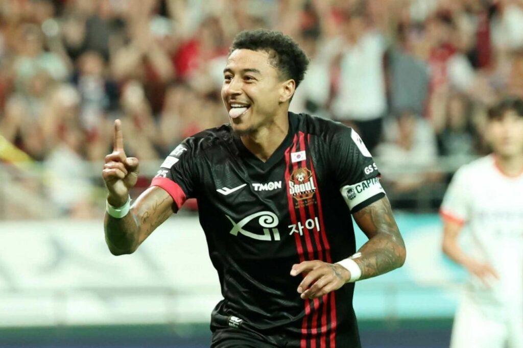 Lingard là cầu thủ nhận lương cao nhất lịch sử K-League.