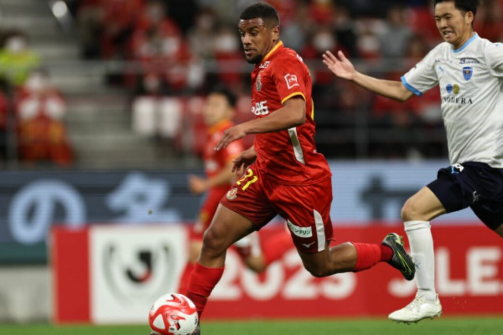 Thales Paula, Ngoại Binh Đang Chật Vật Tại J-League, vẫn còn nhiều thời gian để thể hiện mình.
