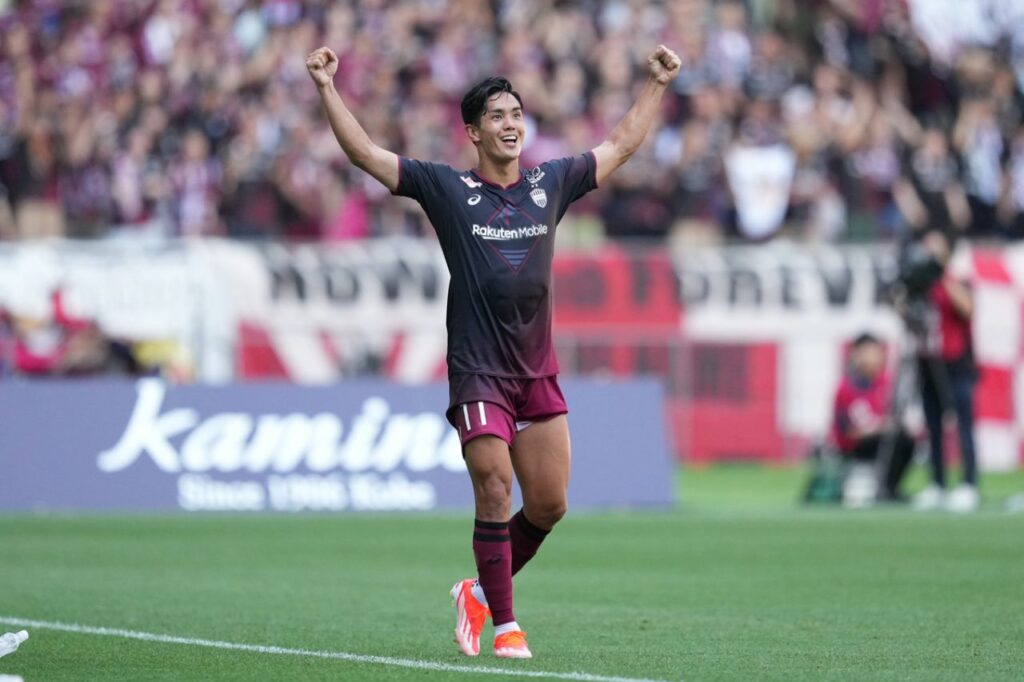 Yoshinori Muto lập công mang về chiến thắng cho Vissel Kobe ở vòng 18 J-League 2024.