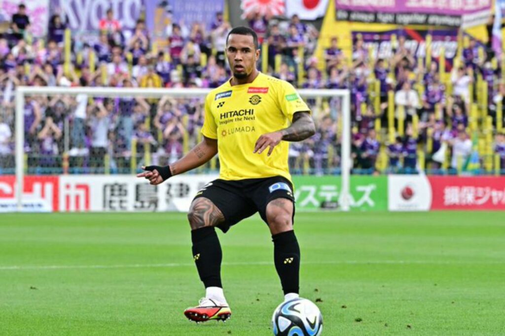 Cầu Thủ J-League Hè 2024, Wellington Daniel Bueno là cái tên quen thuộc tại J-League trước đây