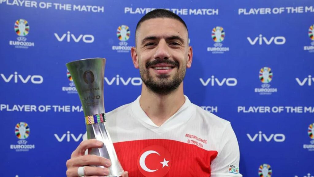 Merih Demiral được chấm đến 9.8 điểm ở trận đấu với Áo.