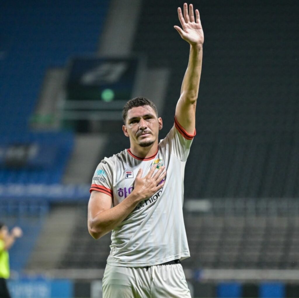 Yago Cariello đang dẫn đầu danh sách vua phá lưới K-League 2024.
