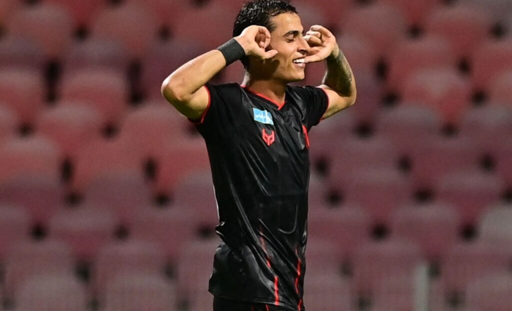 Lucas Kal, tân binh Saudi Pro league 2024/25, lập siêu phẩm giúp Al Riyadh giữ lại được một điểm ở trận mở màn