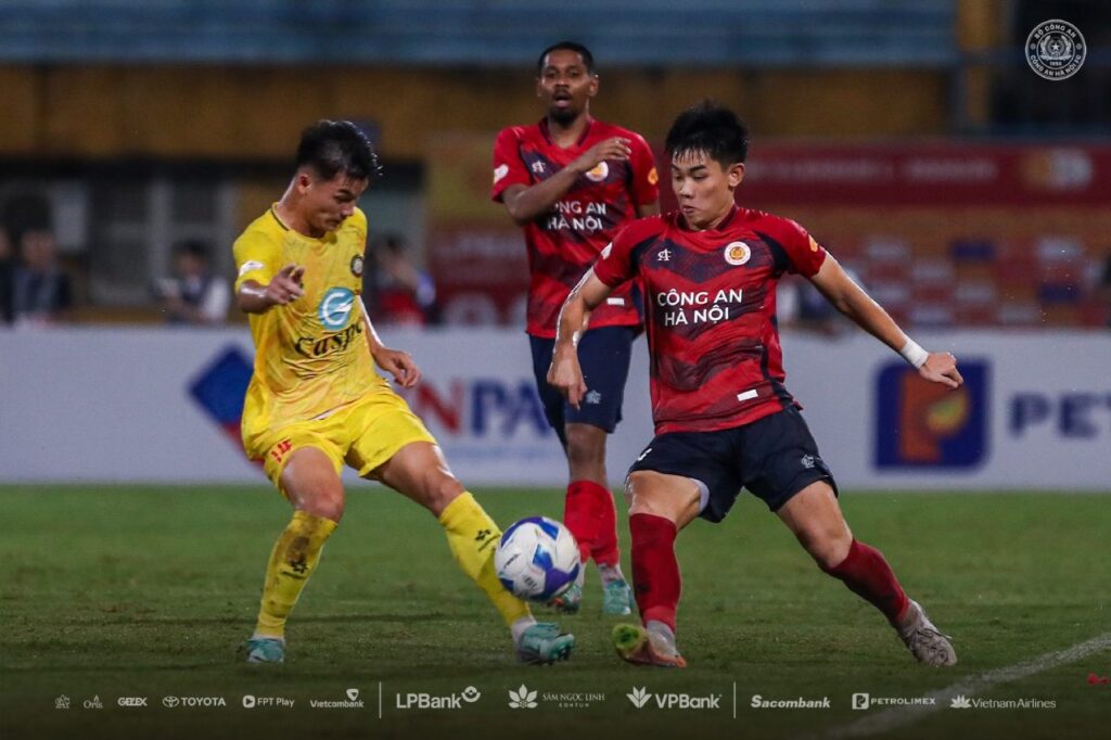 Công An Hà Nội FC có khởi đầu không tốt tại V-League 204/25.