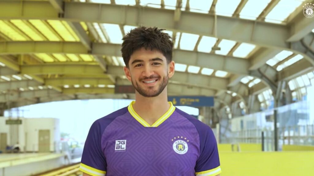 Kyle Colonna, một sự bổ sung quan trọng cho hàng phòng ngự Hà Nội FC.