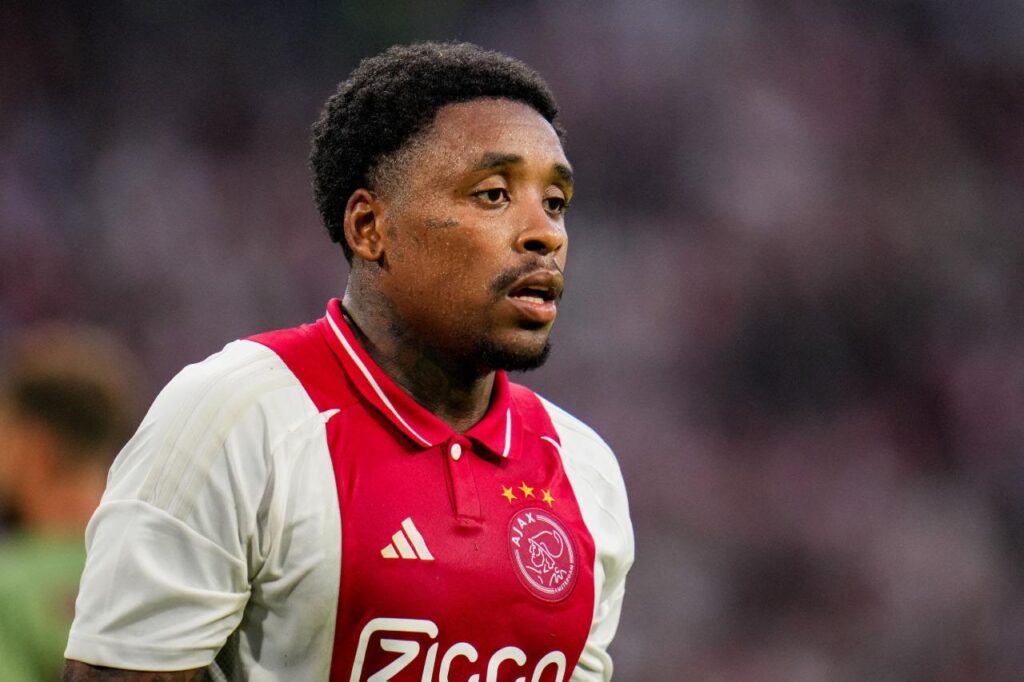 Steven Bergwijn chính thức là cầu thủ của Al Ittihad.