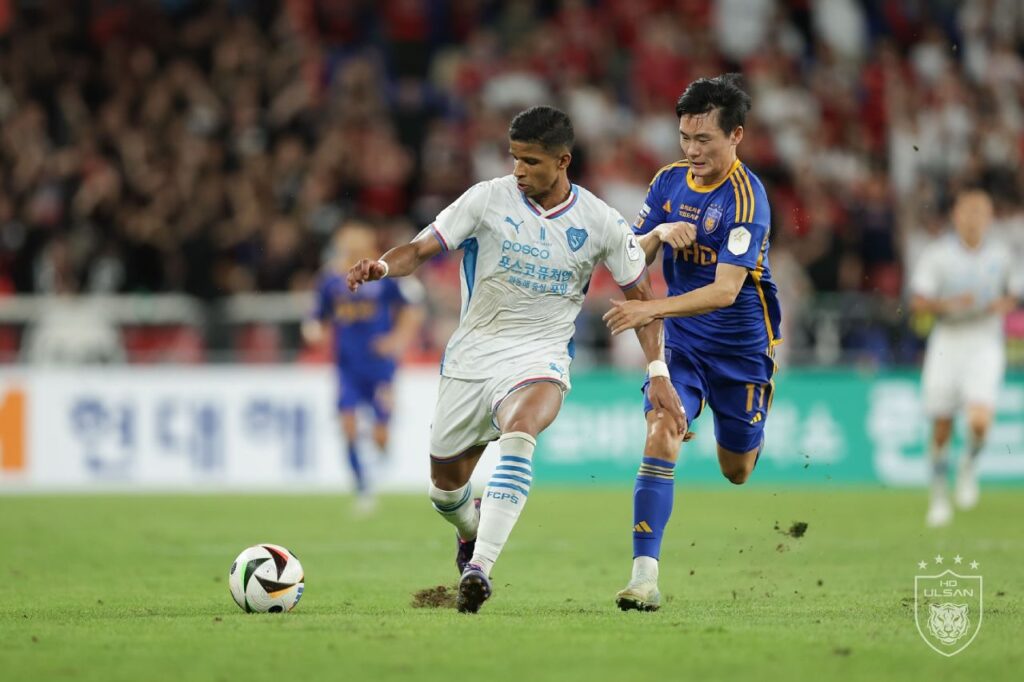 Trận Derby bờ đông giữa Ulsan HD và Pohang đã diễn ra với kịch bản không tưởng, vòng 29 K-League 2024