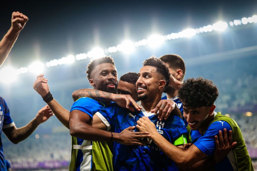 Al Dawsari lập hattrick trong ngày mà Al Hilal đả bại Al Ain 5-4.