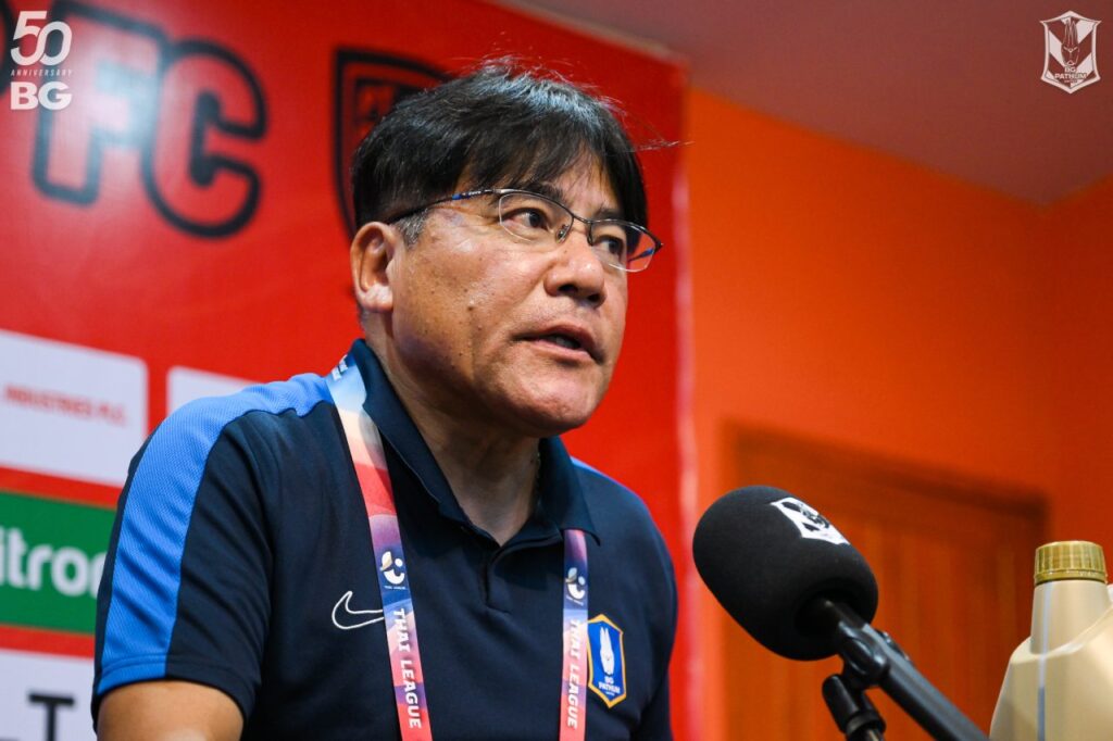 HLV Makoto Teguramori đã chia tay với CLB BG Pathum United tại Thai League 2024/25
