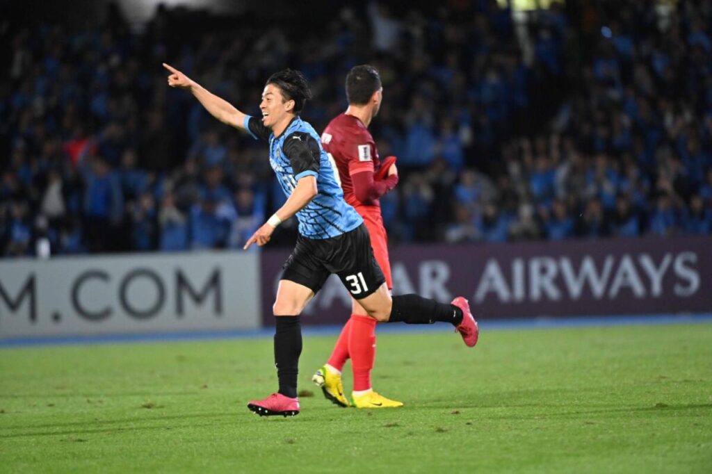 Lợi thế lớn trong hiệp 1 giúp Kawasaki Frontale có được chiến thắng chung cuộc.