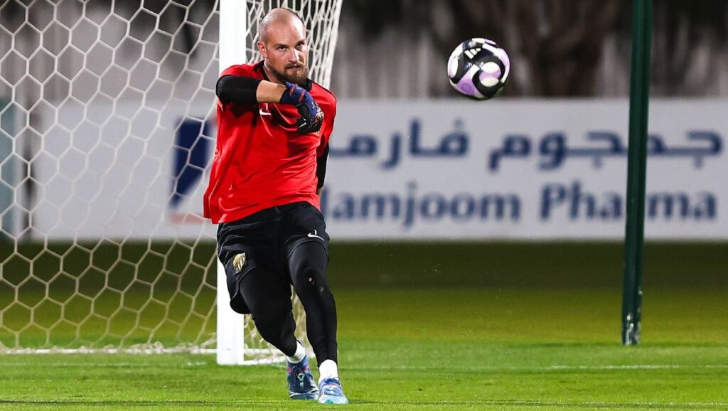 Predrag Rajkovic là sự lựa chọn số 1 trong khung gỗ của Al Ittihad.