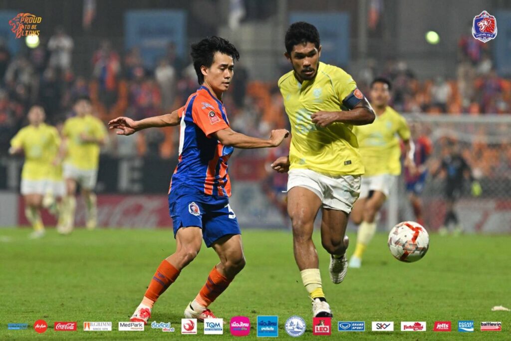 Port FC may mắn giữ lại được 1 điểm với tỷ số hòa 3-3 khi đón tiếp Ratchaburi FC.