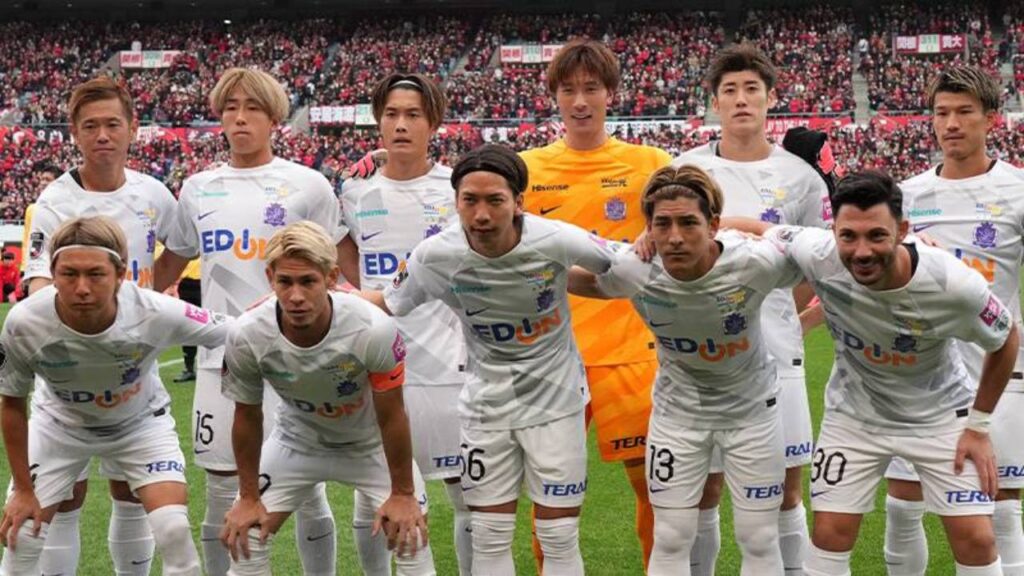 Sanfrecce Hiroshima đã chi tay với nhiều cầu thủ trước thềm J-League 2025.