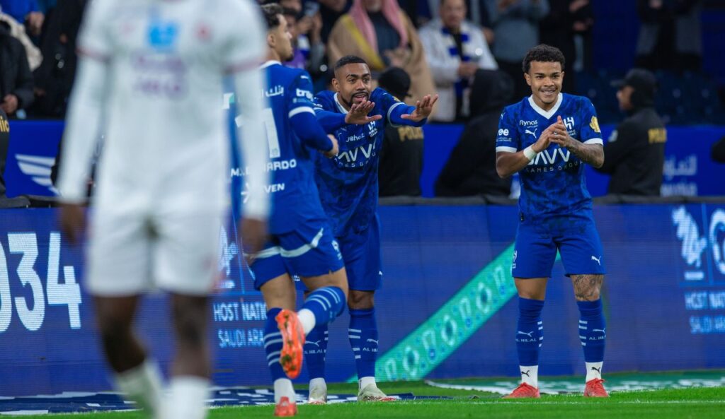 Al Hilal chấm dứt chuỗi trận toàn hòa và thua bằng chiến thắng 5-1 trên sân nhà.