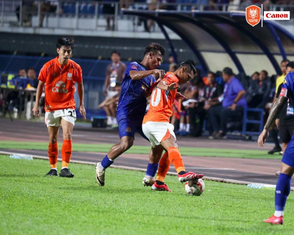 Ratchaburi FC vùi dập Rayong FC ngay tại sân khách với tỷ số 4-1.