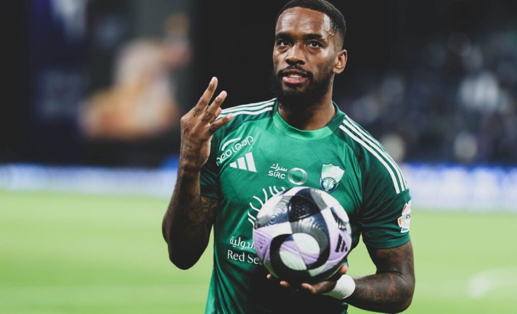 Ivan Toney lập hattrick giúp Al Ahli nhấn chìm Al Hilal ngay trên sân đối thủ, vòng 23 Saudi Pro league 2024/25