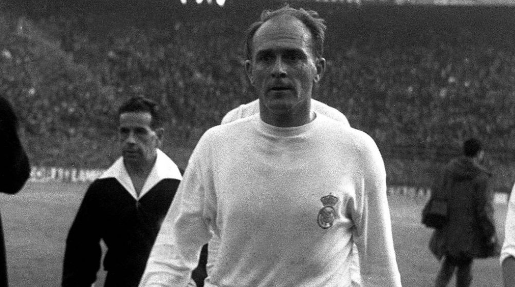 Alfredo Di Stéfano vẫn sẽ mãi là cầu thủ vĩ đại dù chưa từng tham dự World Cup.