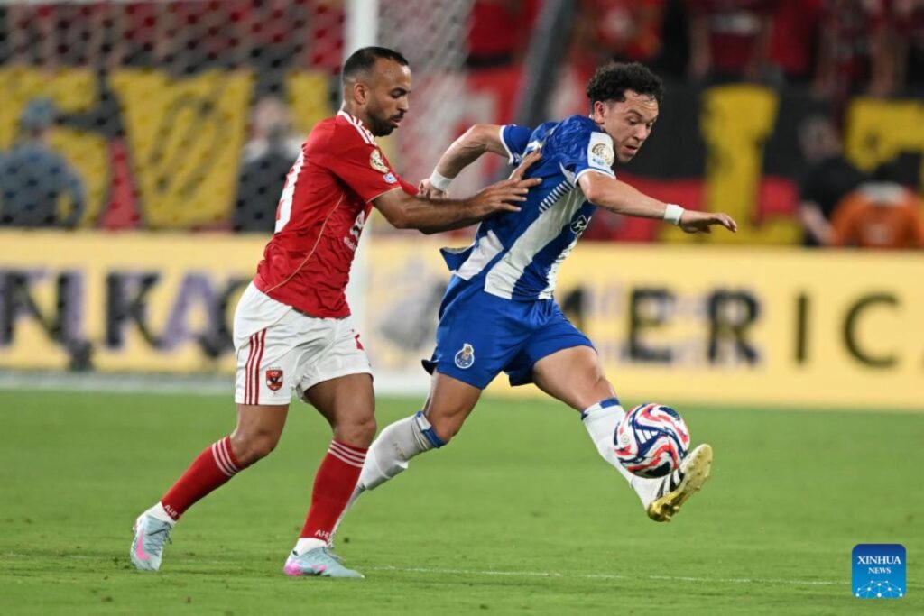 Dù bị loại, nhưng cả Porto và Al Ahly đều cống hiến cho khán giả một trận đấu mãn nhãn.