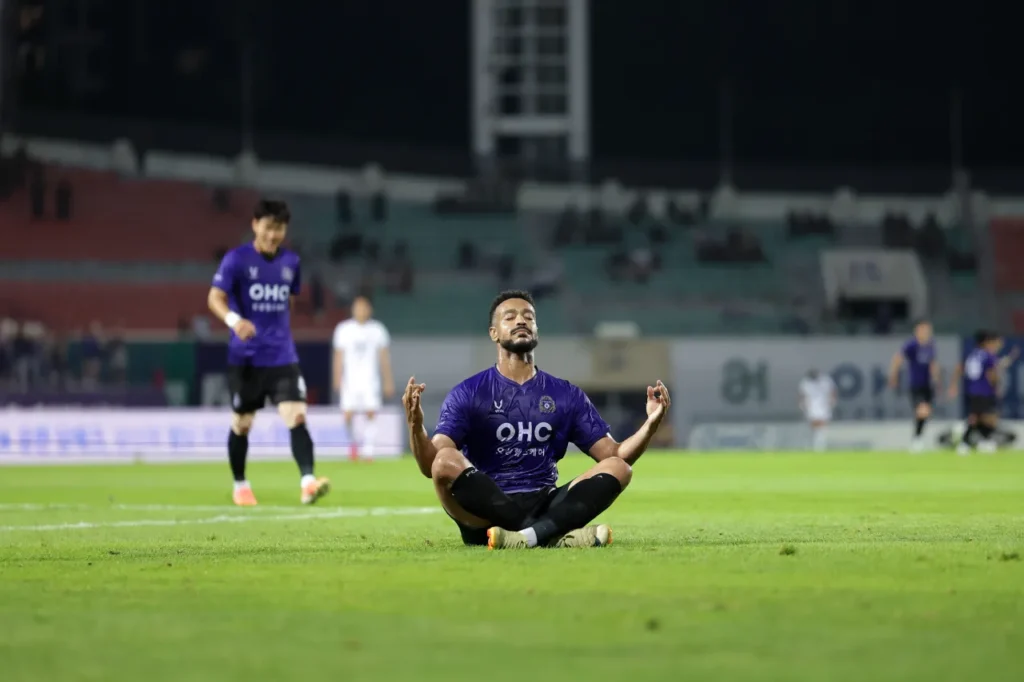 FC Anyang có mùa giải ra mắt K-League 1 ngoài mong đợi.