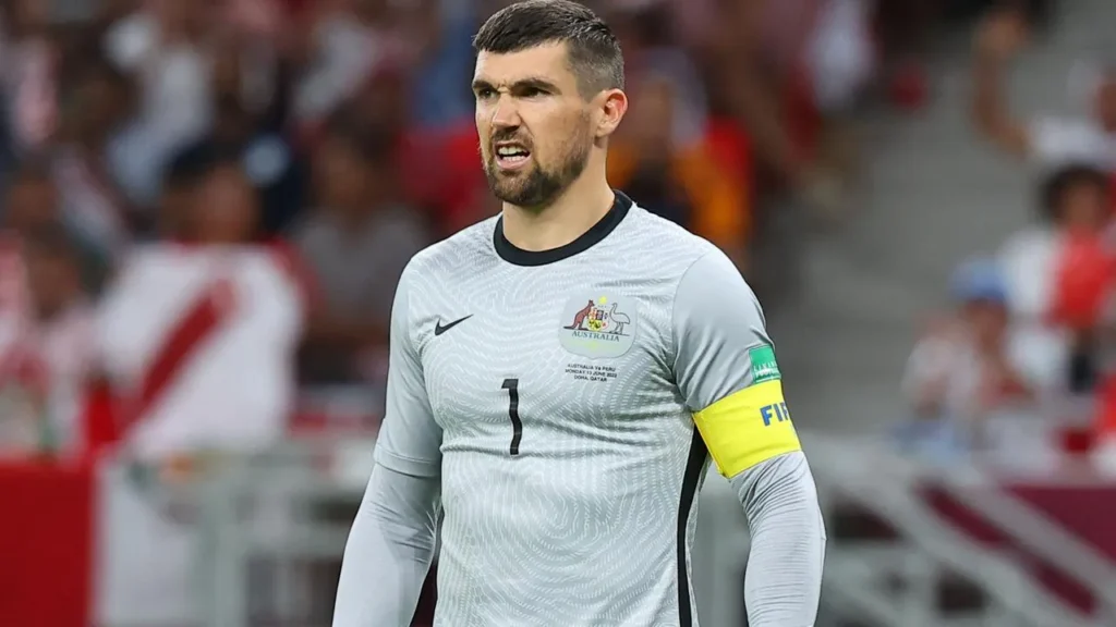 Matthew Ryan hoàn toàn đủ khả năng bắt chính ở một đội bóng J-League.