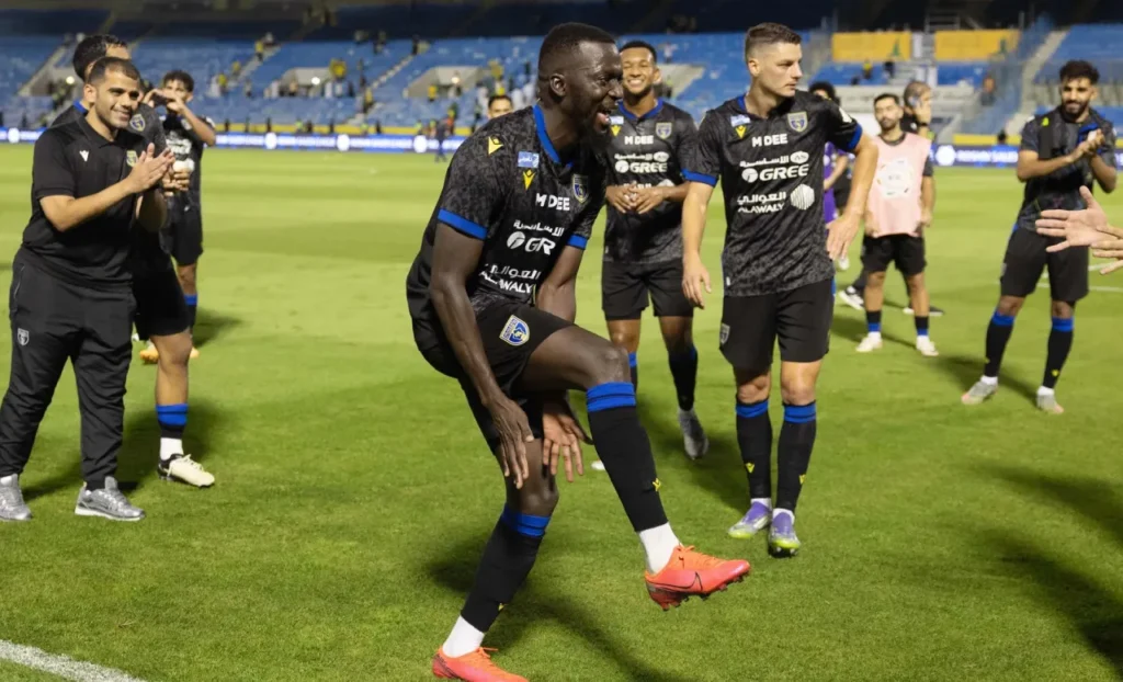 Al Taawon mở đầu vòng 4 Saudi Pro League 2025/26 bằng một chiến thắng.