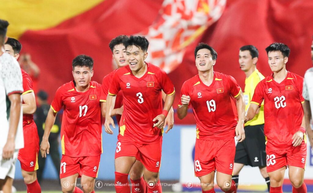 Việc FIFA xử phạt Malaysia sẽ mở đường cho đội tuyển Việt Nam tại vòng loại Asian Cup 2027.