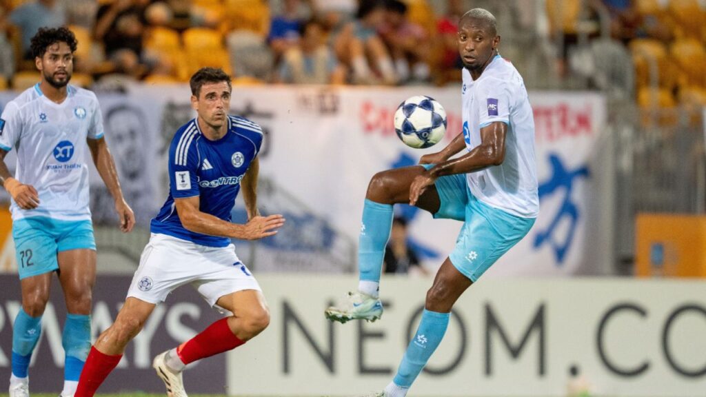 Nam Định FC thắng tối thiểu Eastern FC với tỷ số 1-0, tiếp tục dẫn đầu bảng F.
