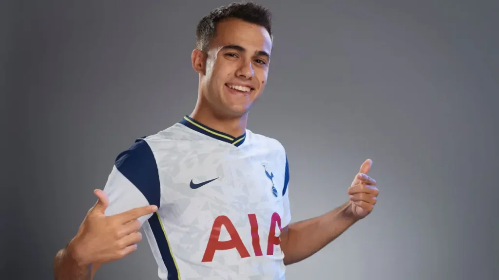 Sergio Reguilon đang được nhiêu đội bóng Saudi Pro League chú ý.