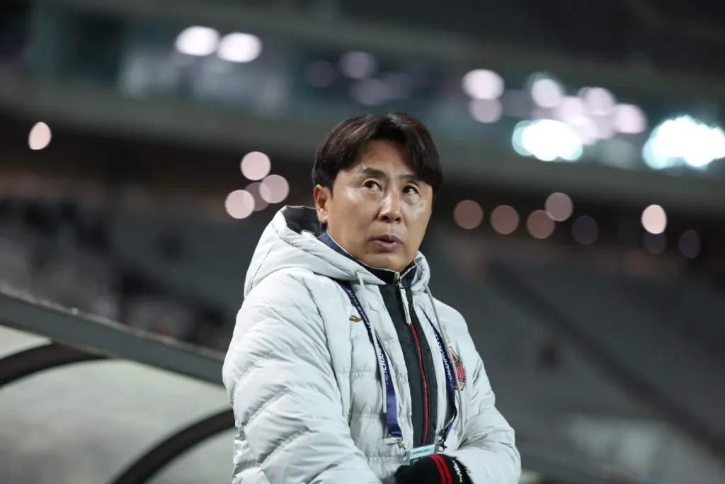 HLV-Kim-Gi-Dong-FC-Seoul-