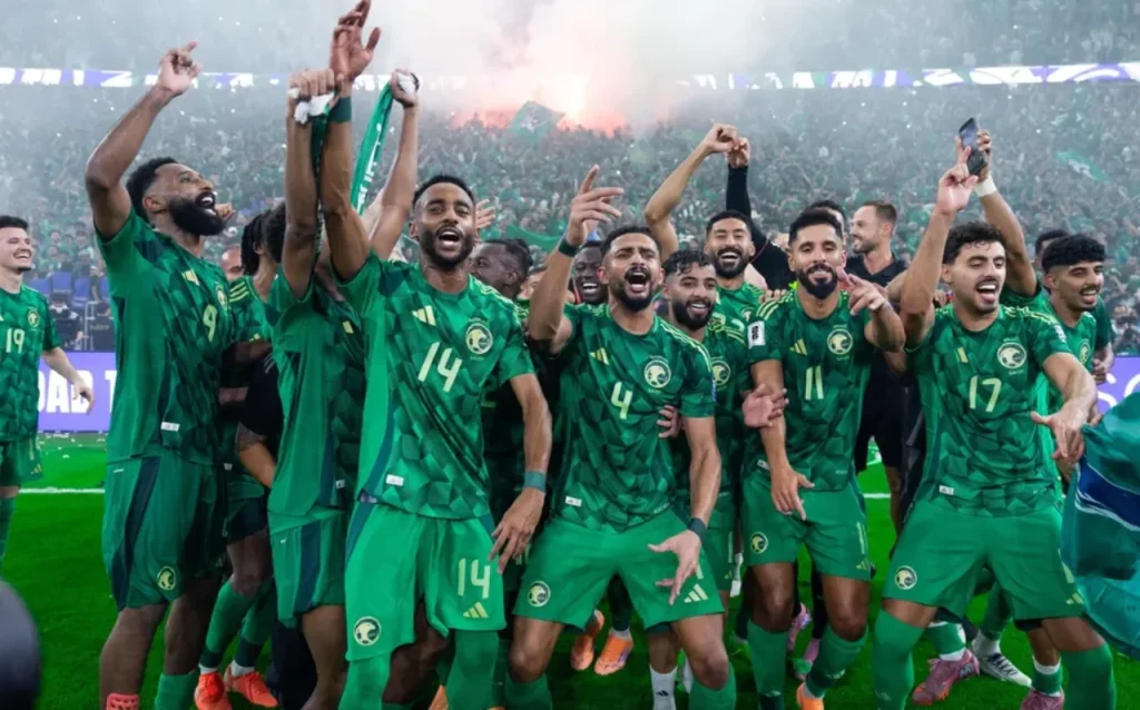Đội tuyển Ả Rập Xê Út ăn mừng chiến thắng, giành được vé tham dự World Cup 2026. Ảnh: SPL