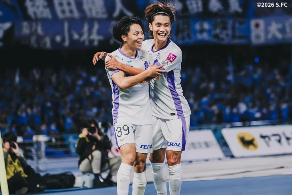 Sanfrecce-Hiroshima-luot-ve-j1-league-2026