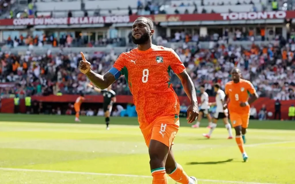 Franck Kessie (Bờ Biển Ngà/Al Ahli)
