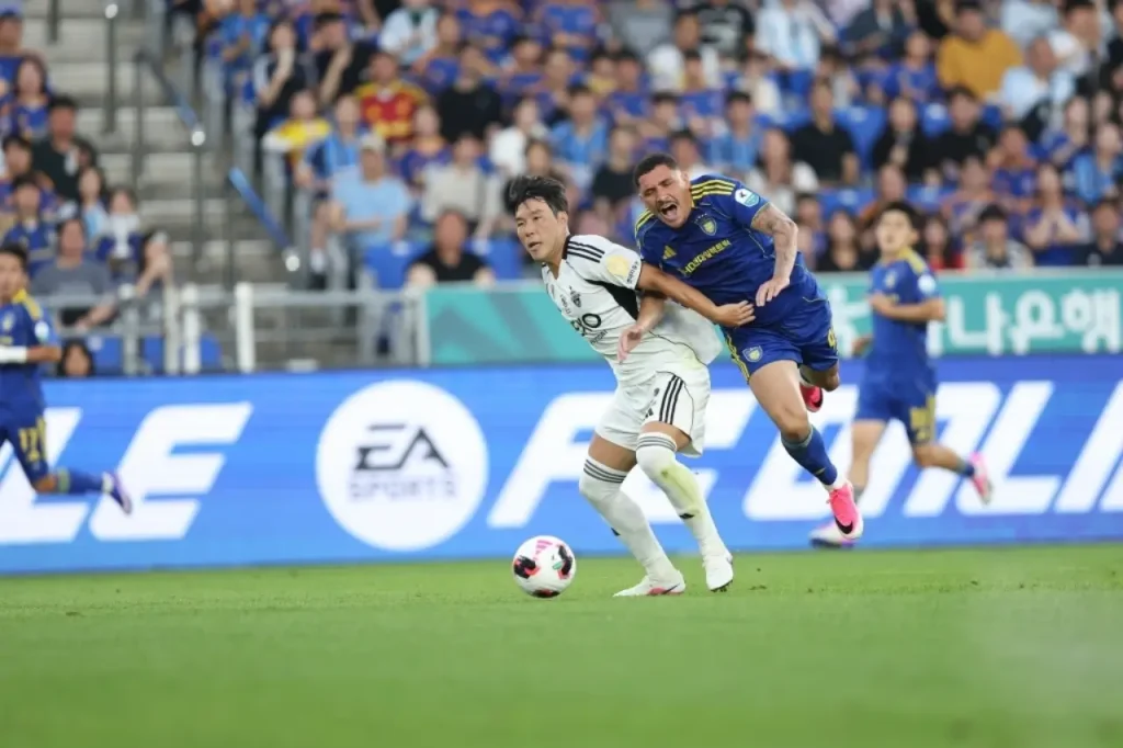 Ulsan HD 1-3 Jeonbuk vòng 17 k league 2026